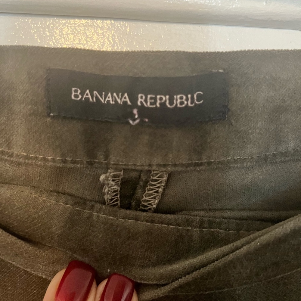 BANANA REPUBLIC VELVET PANTS